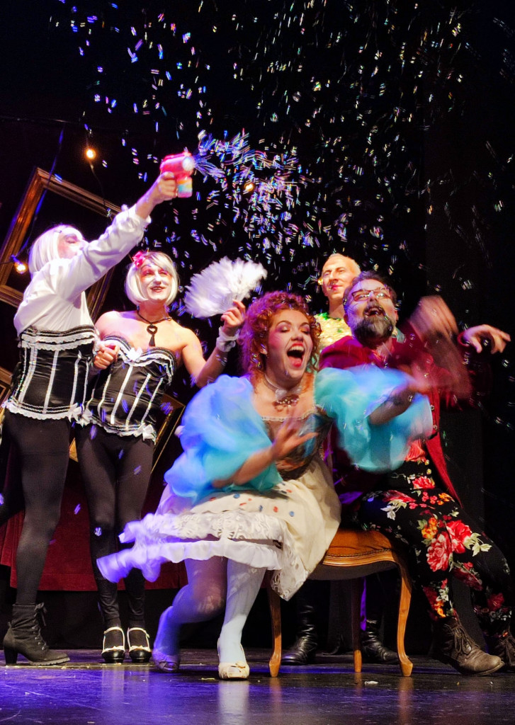 Muchísimo ruido y pocas nueces - Nou T de Teatre (Panteres Grogues) - entidades LGTBIQ+