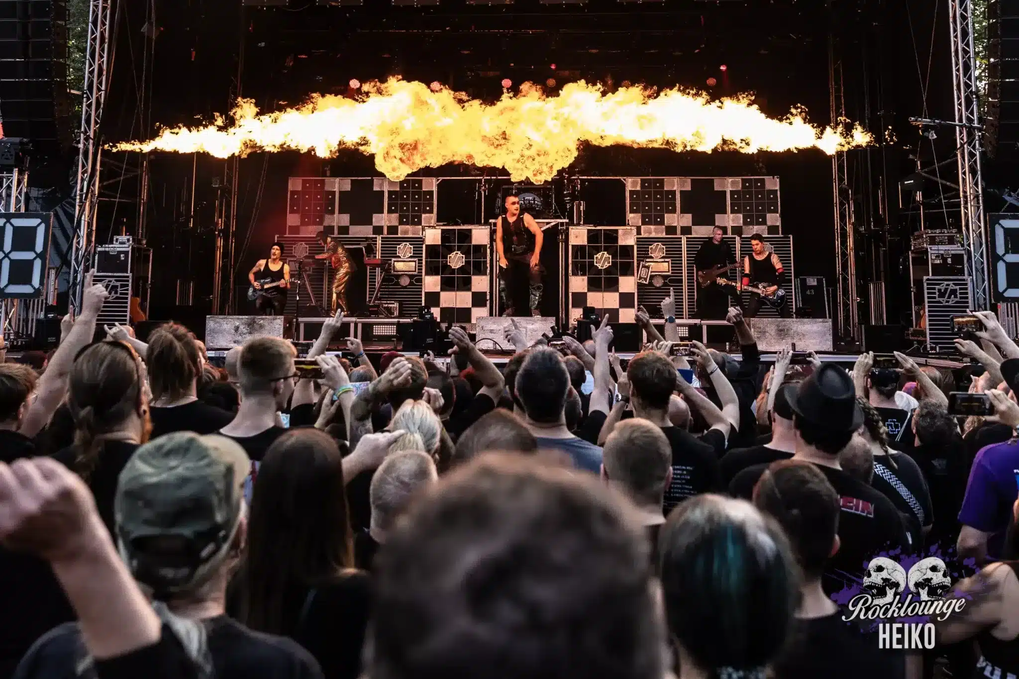 Völkerball Burg Open Air Illingen