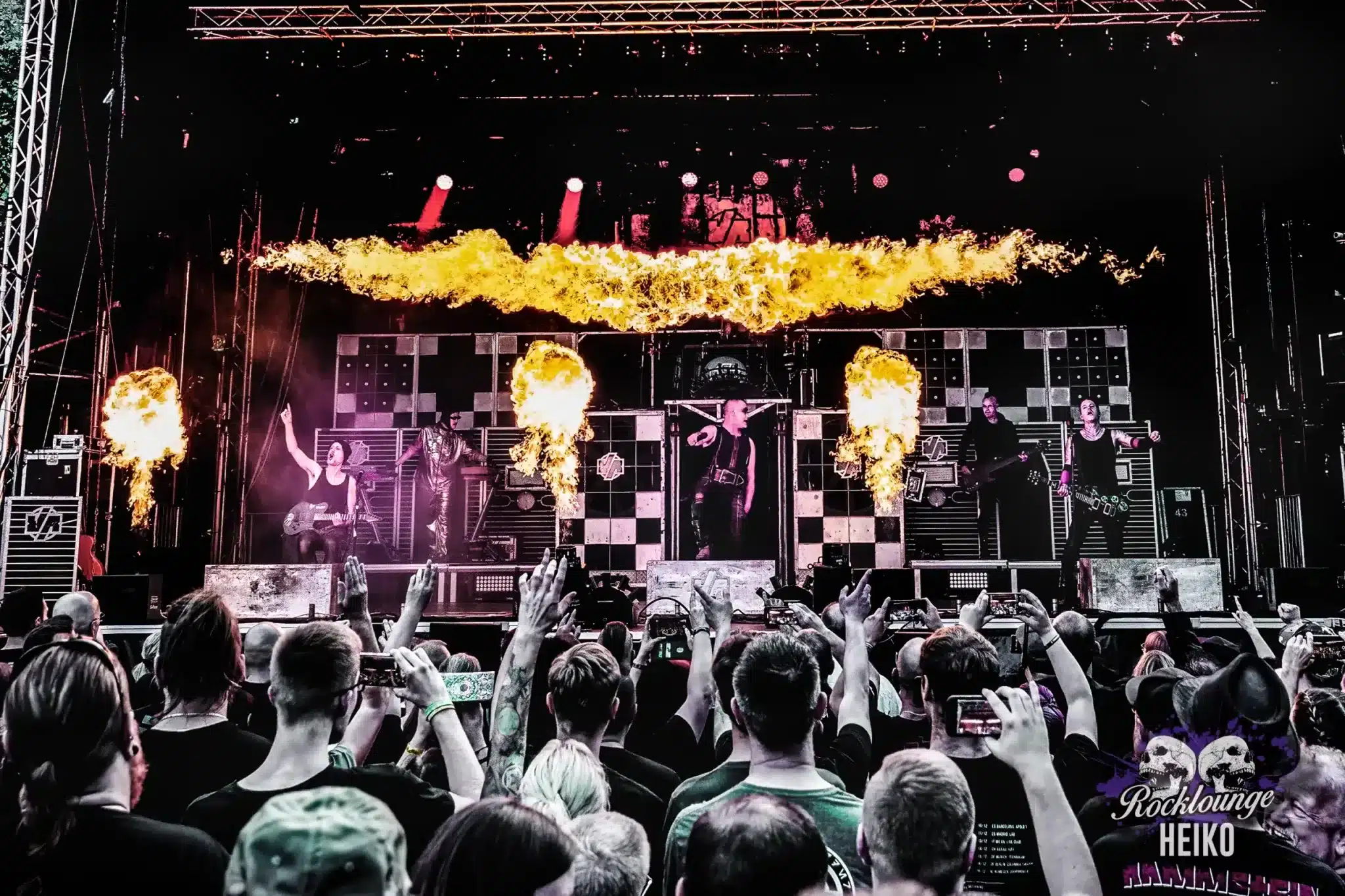 Völkerball Burg Open Air Illingen