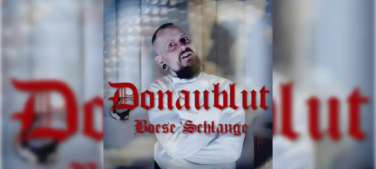 Donaublut - Boese Schlange