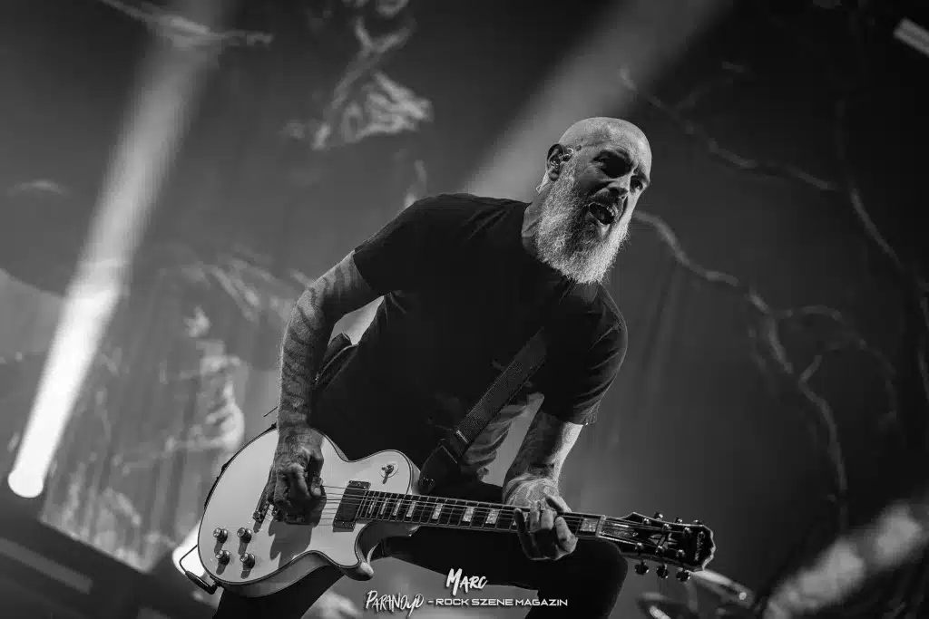 In Flames_pic by Marc Blessing Stuttgart Schleyerhalle