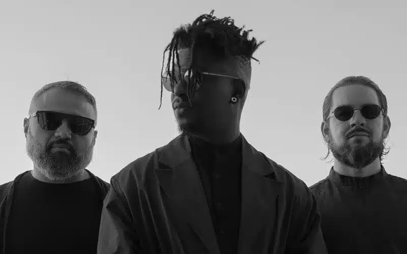 ANIMALS AS LEADERS
