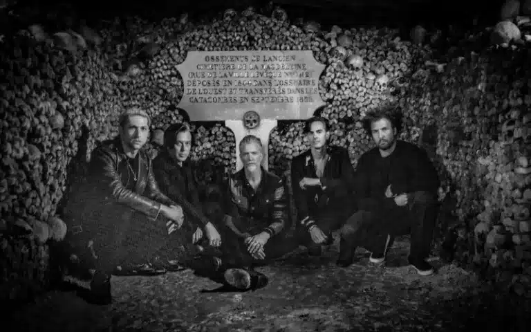 Queens of the Stone Age