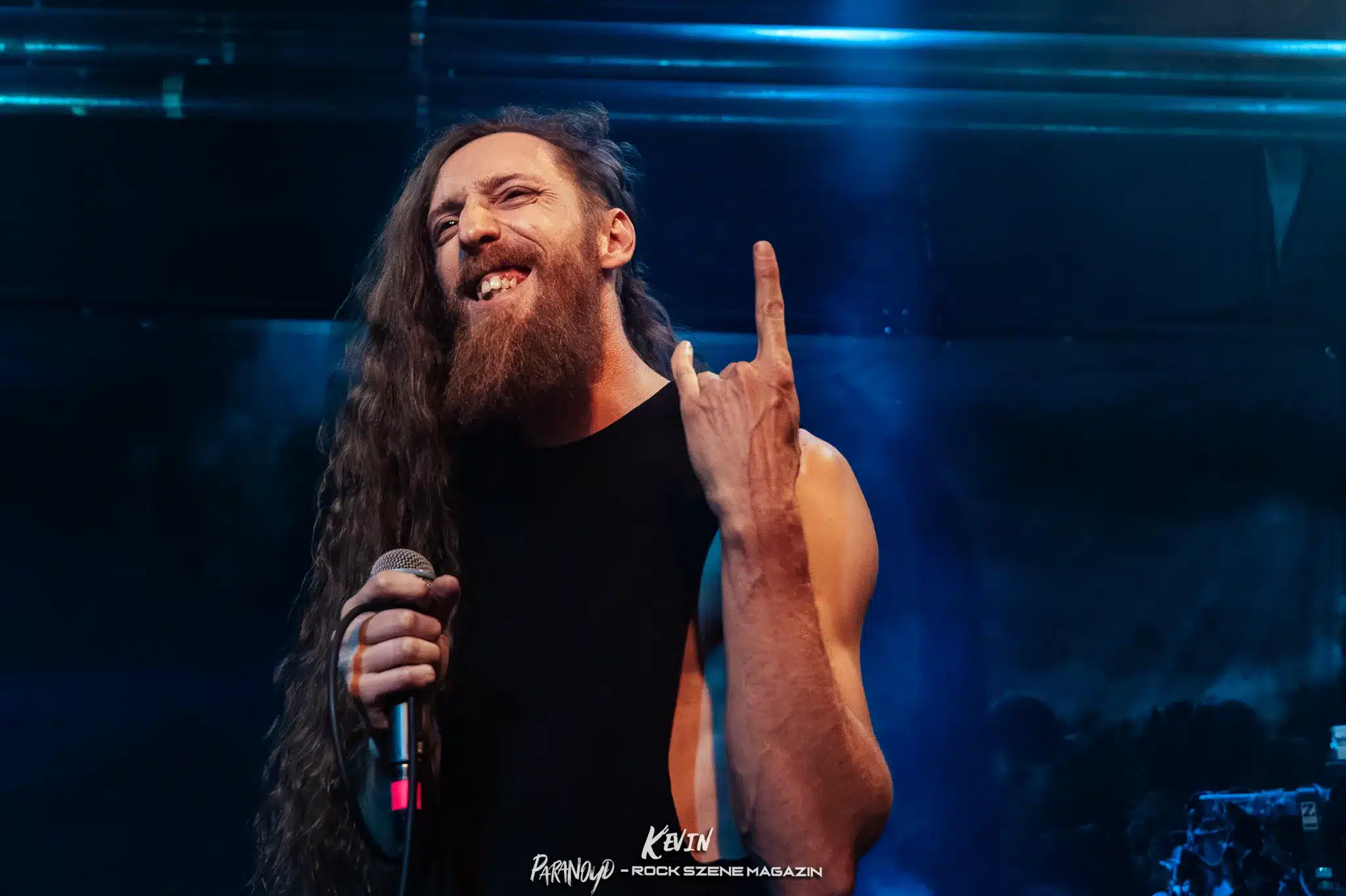 Hollowed - Spirit Animal Tour 2025 als support für brasilianische Soulfly in Frankfurt Das Bett