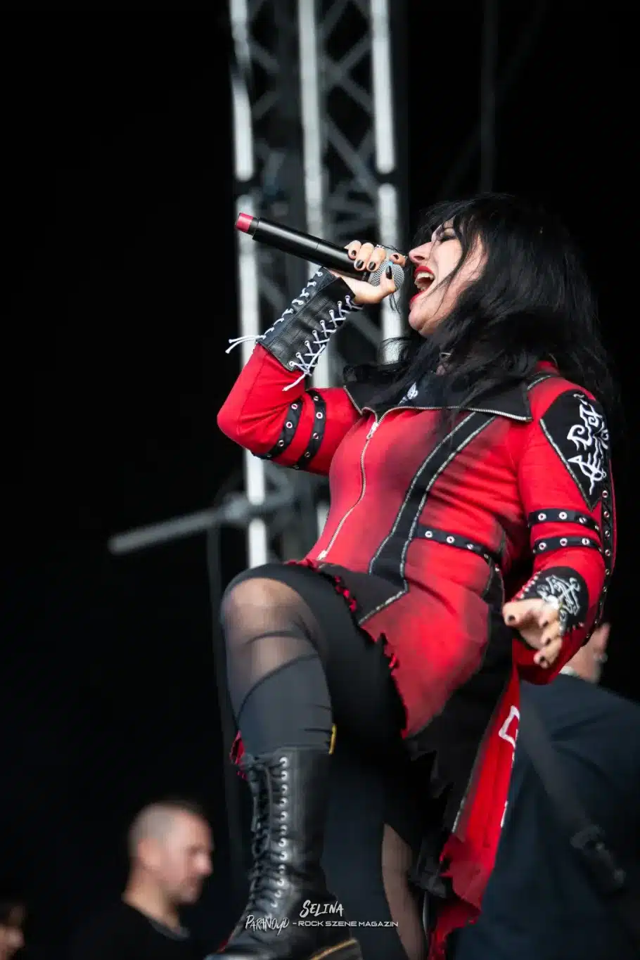 lacuna coil mera luna 2025