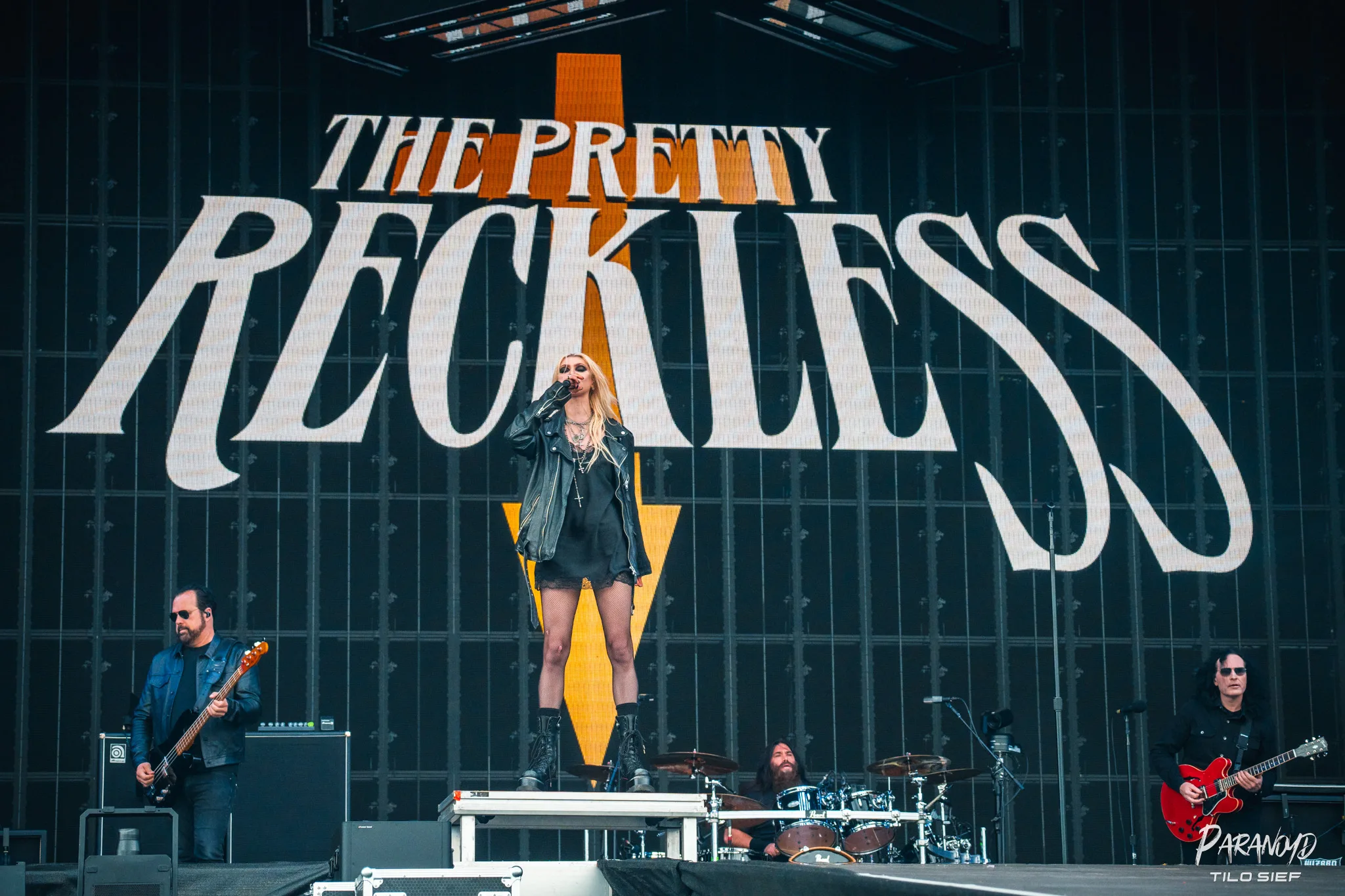 The Pretty Reckless bei der Show live auf der Bühne © Tilo Sief