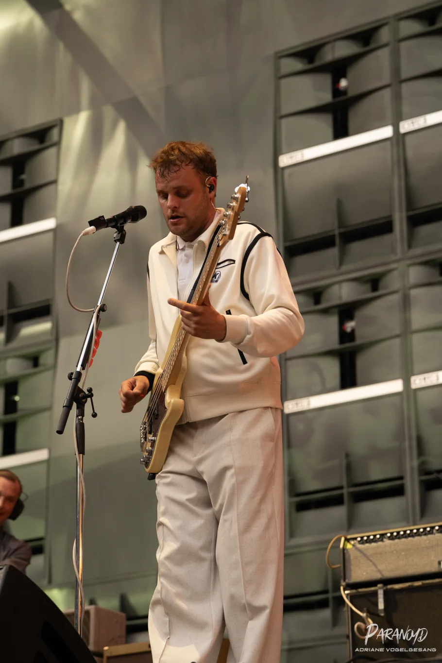 Kraftklub bei der Show vor begeistertem Publikum beim Konzert in Dresden © Adriane Vogelgesang