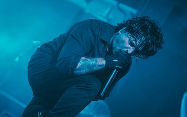 Bury Tomorrow vor begeistertem Publikum beim Konzert beim Konzert in Karlsruhe © Sarah Edwards