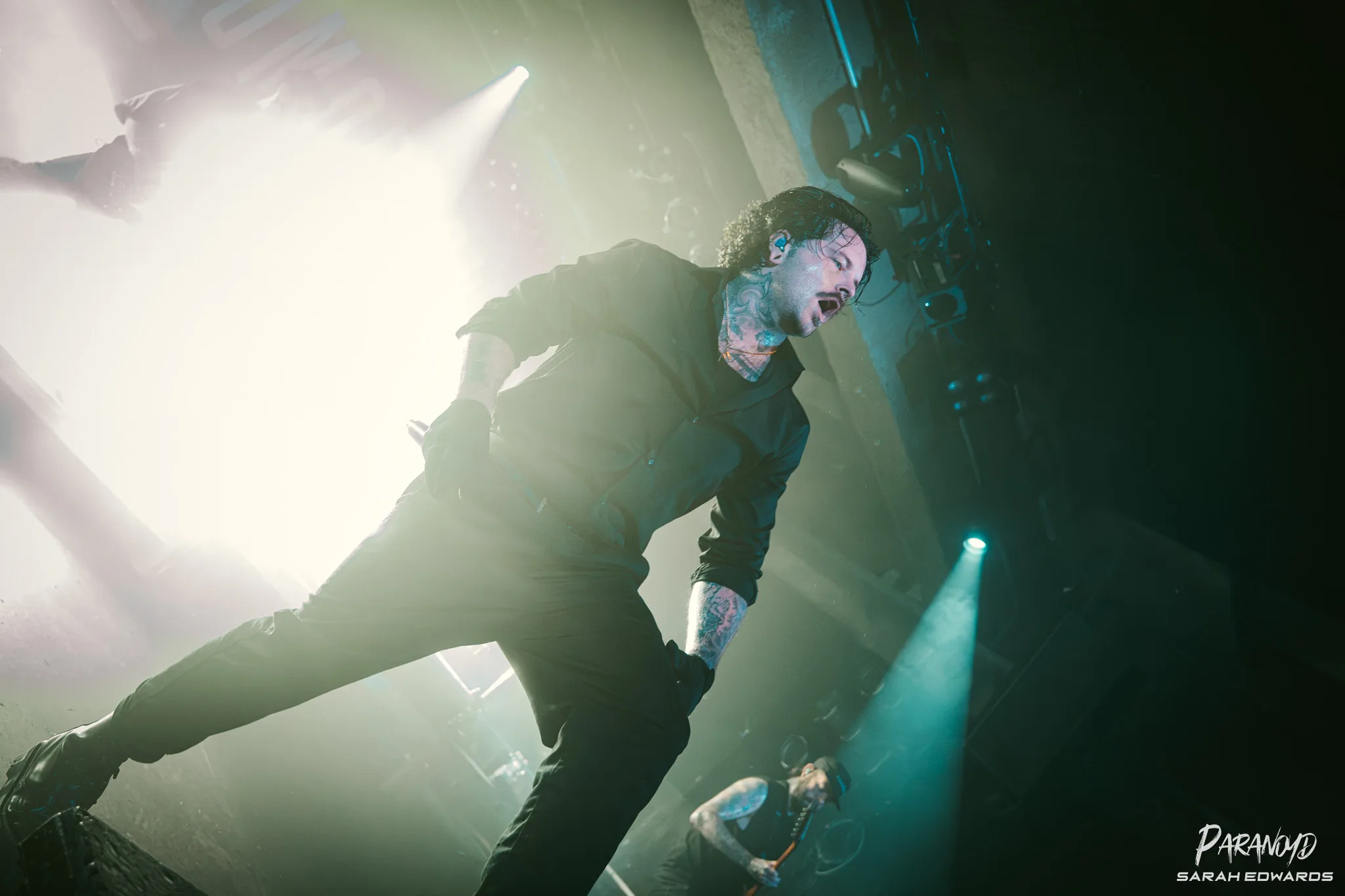 Bury Tomorrow live auf der Bühne beim Konzert in Karlsruhe © Sarah Edwards