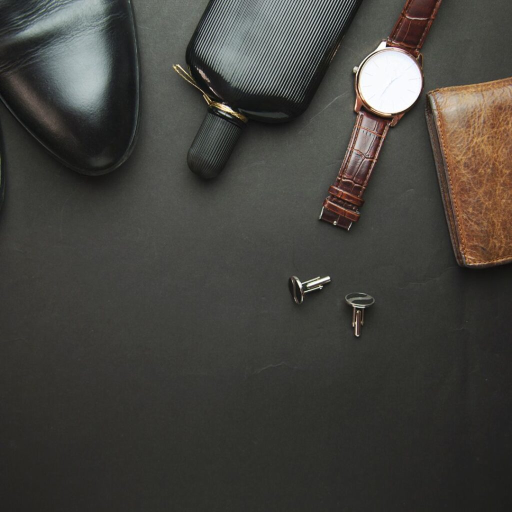 En lyxig parfym presentset för män med stil och klass En lyxig parfym presentset för män med stil och klass. Denna parfym presentset herr ger en känsla av gentlemannastil.