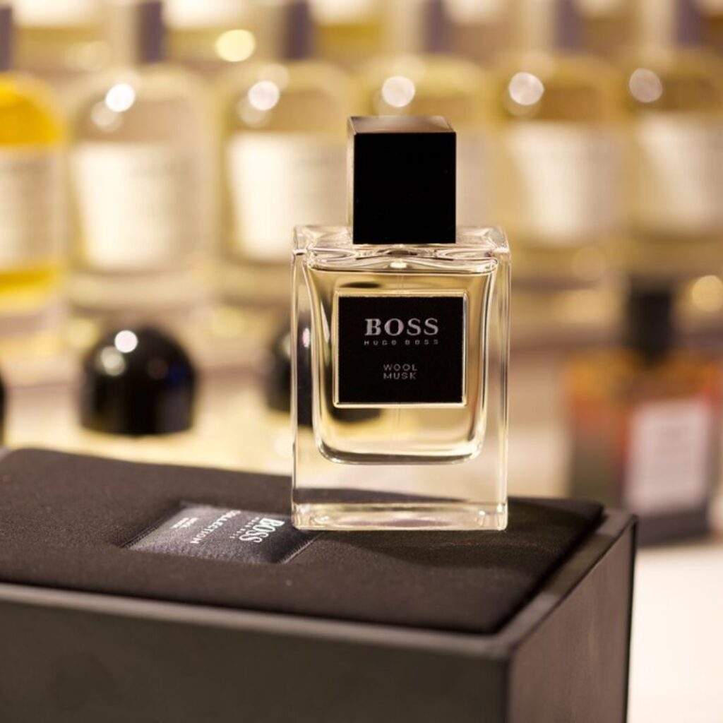 Mysk parfym av Hugo Boss som utstrålar elegans och klass.