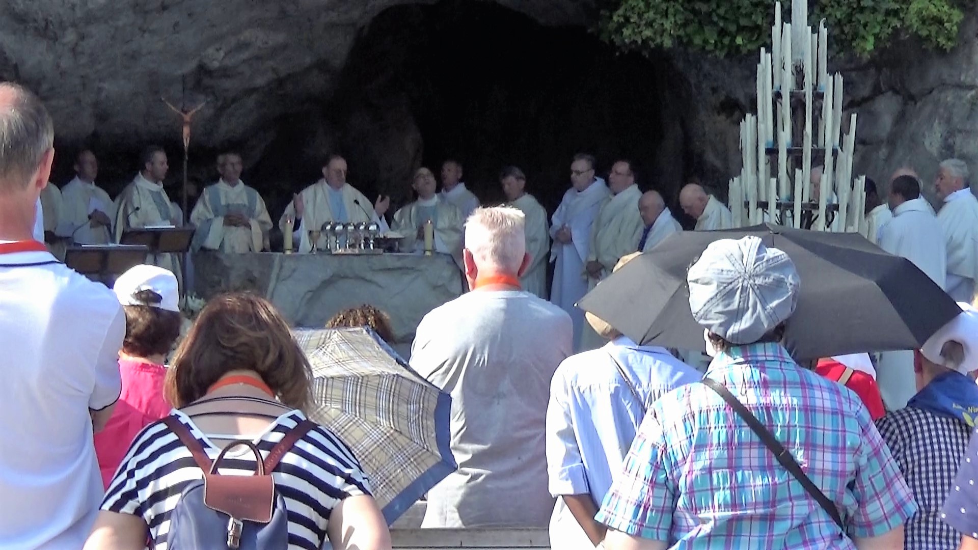 Lundi 18 juillet : Messe à la Grotte