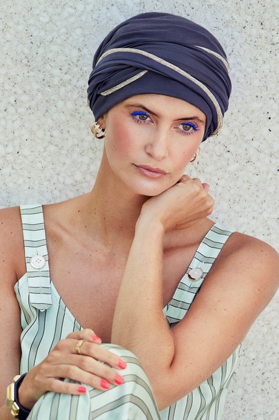 Emmy V turban Blue and gold. Tuban for hairloss