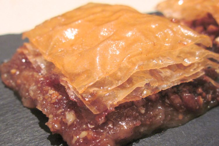 Baklava (بقلاوة) de anacardos