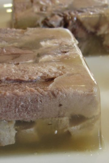 Aspic de lengua de ternera