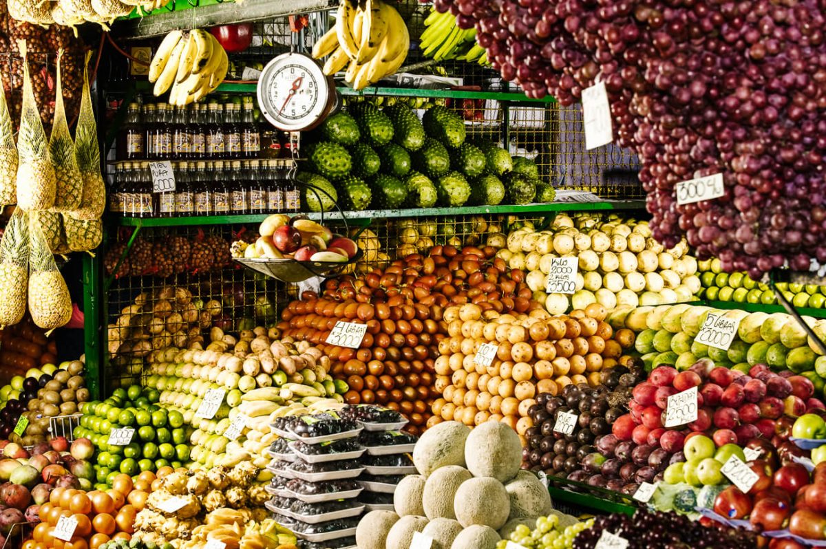 Plaza Minorista Farmers market | tropical fruits