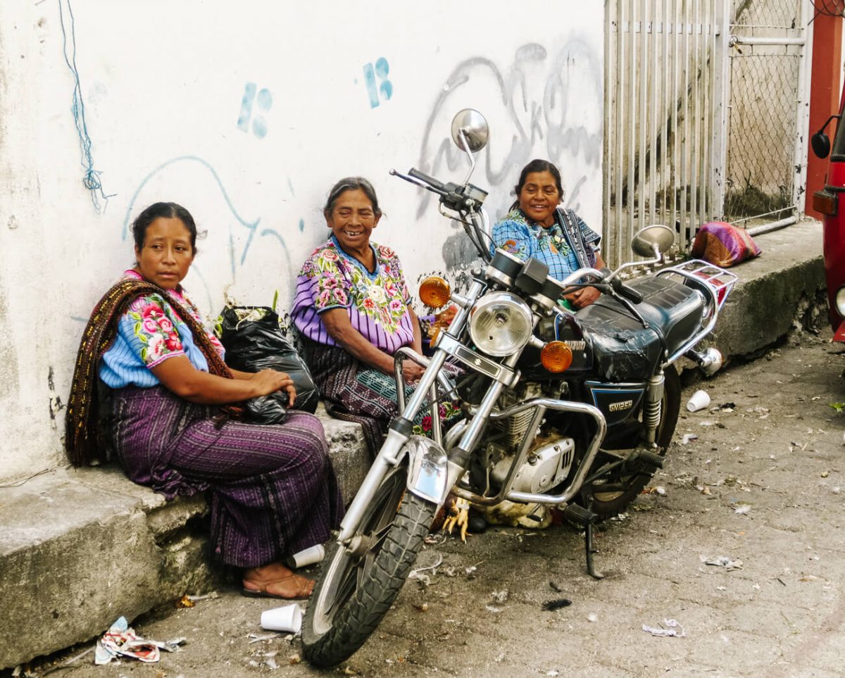 woman in santiago de atitlan | tips for Guatemala itinerary 3 weeks