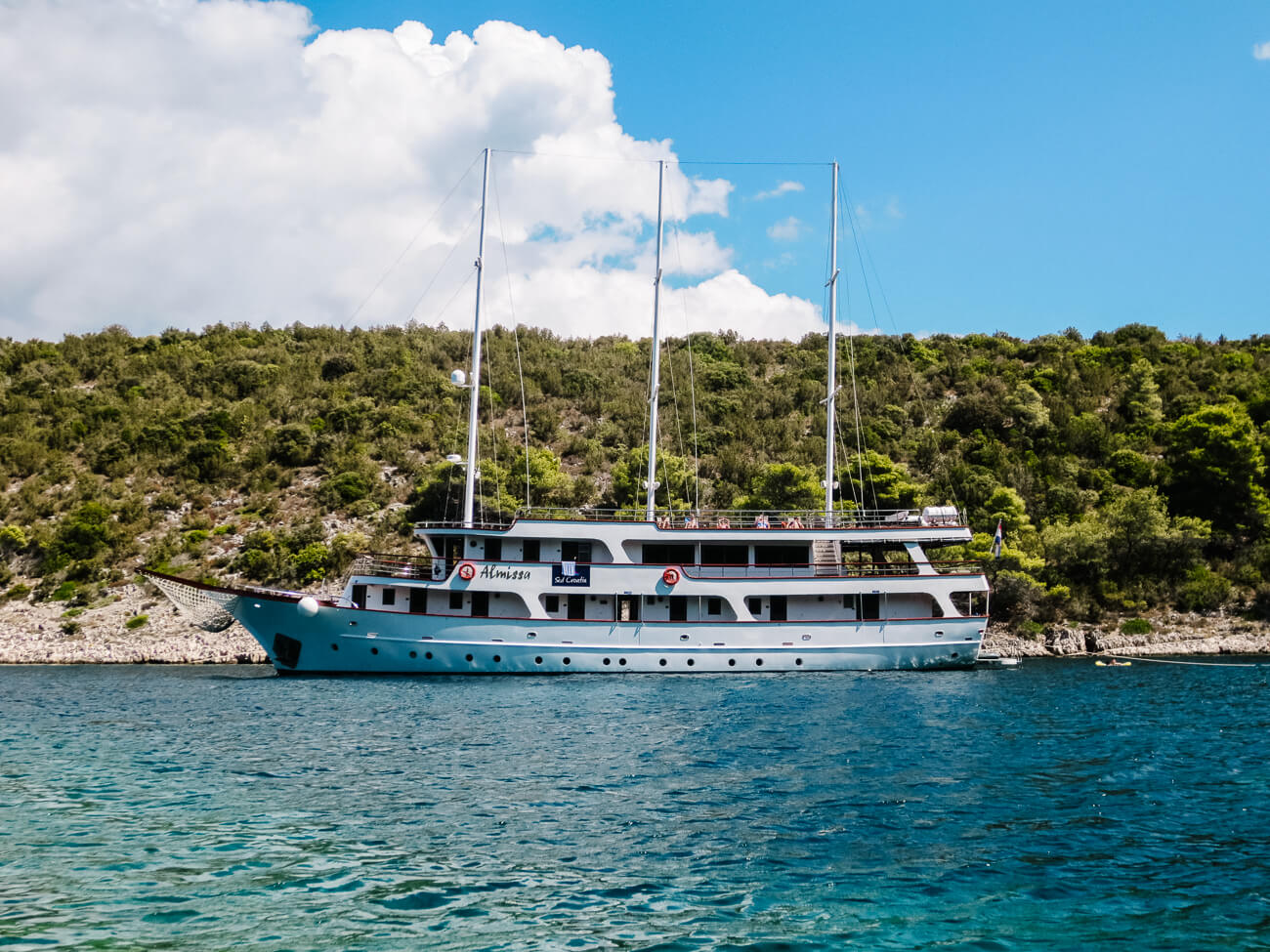 Sail Croatia review + itinerary one week cruise along the Dalmatian coast