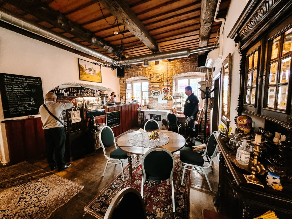 Kivi tavern - Alatskivi, een van de leukste plekken voor lunch langs de Onion Route