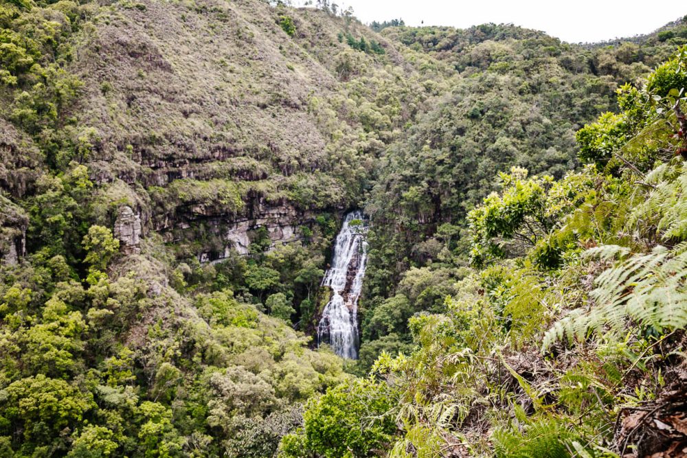 waterval in Reserva Natural y Cascada Los Tucanes