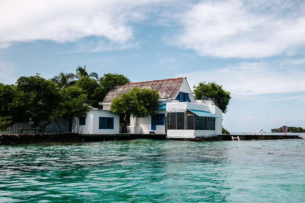 Discover Casa Eden, on Oceanario Islas del Rosario, one of the Rosario Islands in Colombia.