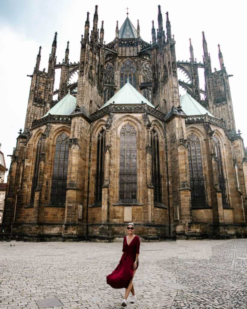 The castle is with 70,000 m2, it is one of the largest palace complexes in the world and is also on the UNESCO World Heritage List. It is one of the best things to do in Prague.