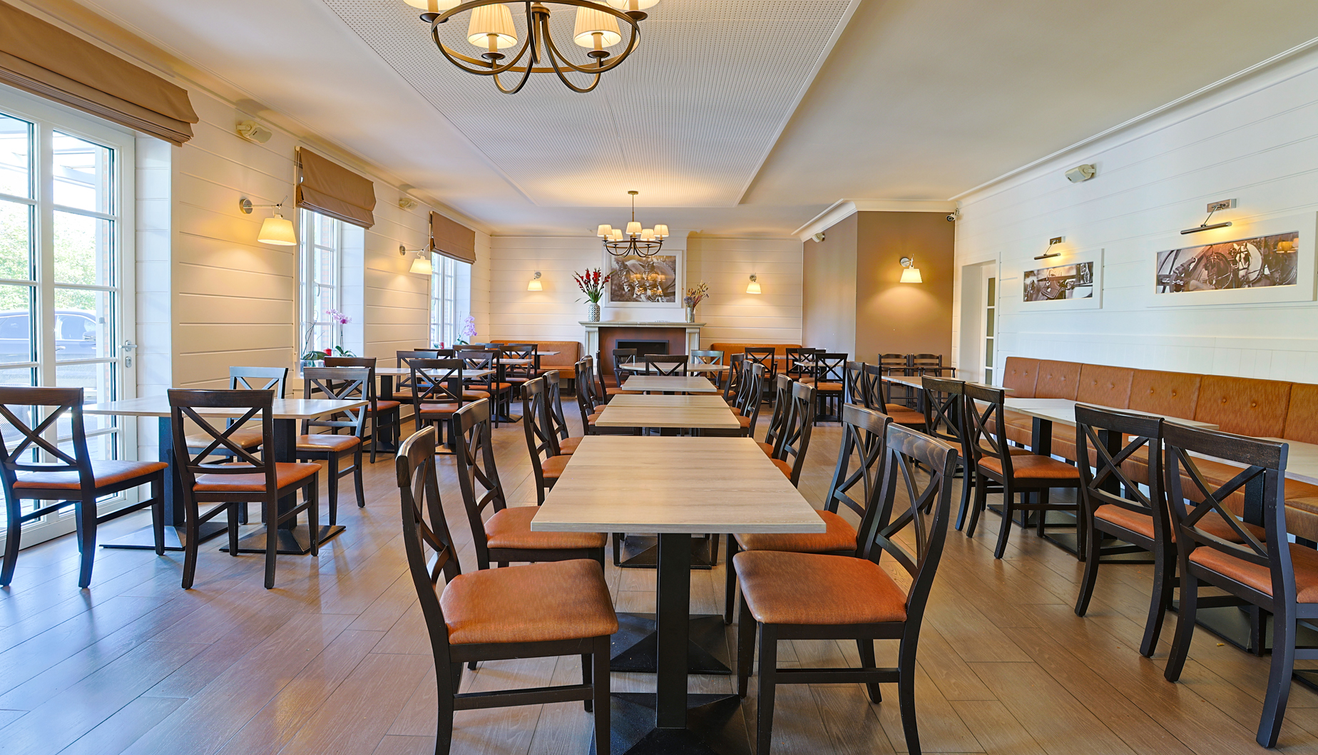salle-restaurant-0183-1848-1059