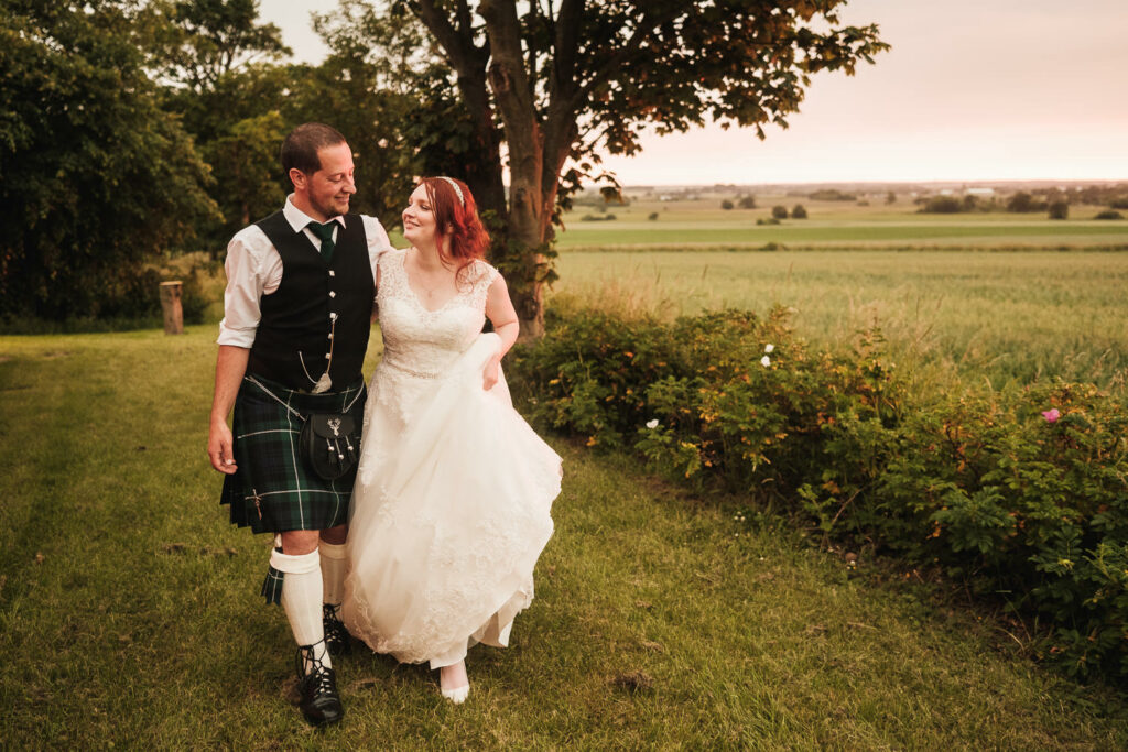 Read more about the article West Tower Wedding Photographer – Emilie & Simons Outdoor Wedding