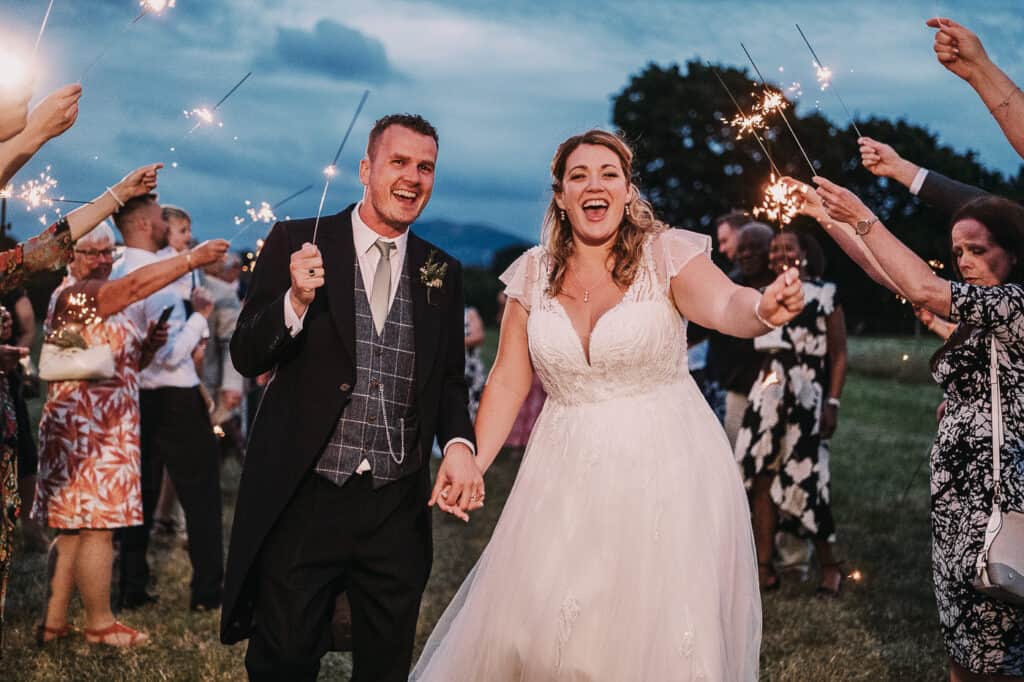 Read more about the article Marquee Wedding | Worcestershire