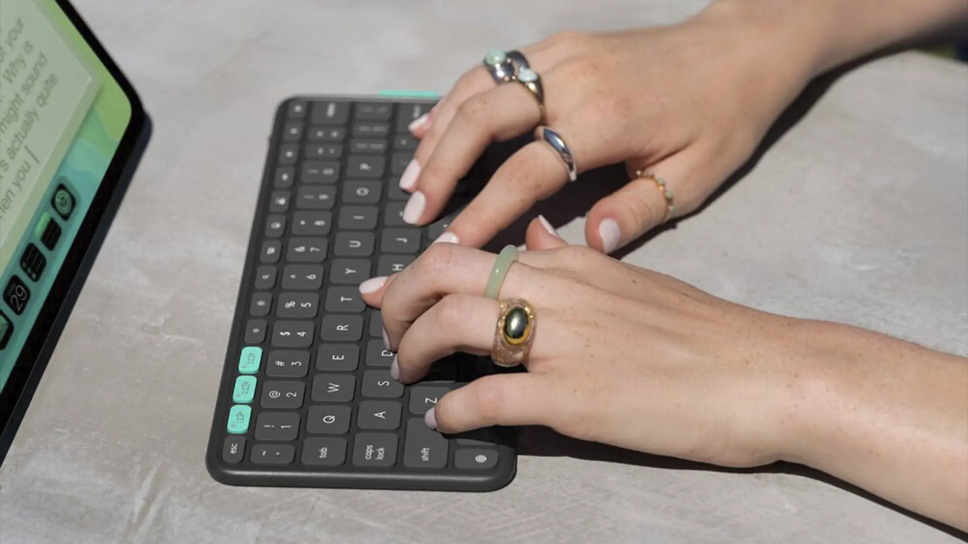 Logitech Flip Folio