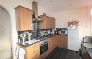 Pdgroup gold properties 2 flats end of terrace House Located in Morecambe main kitchen