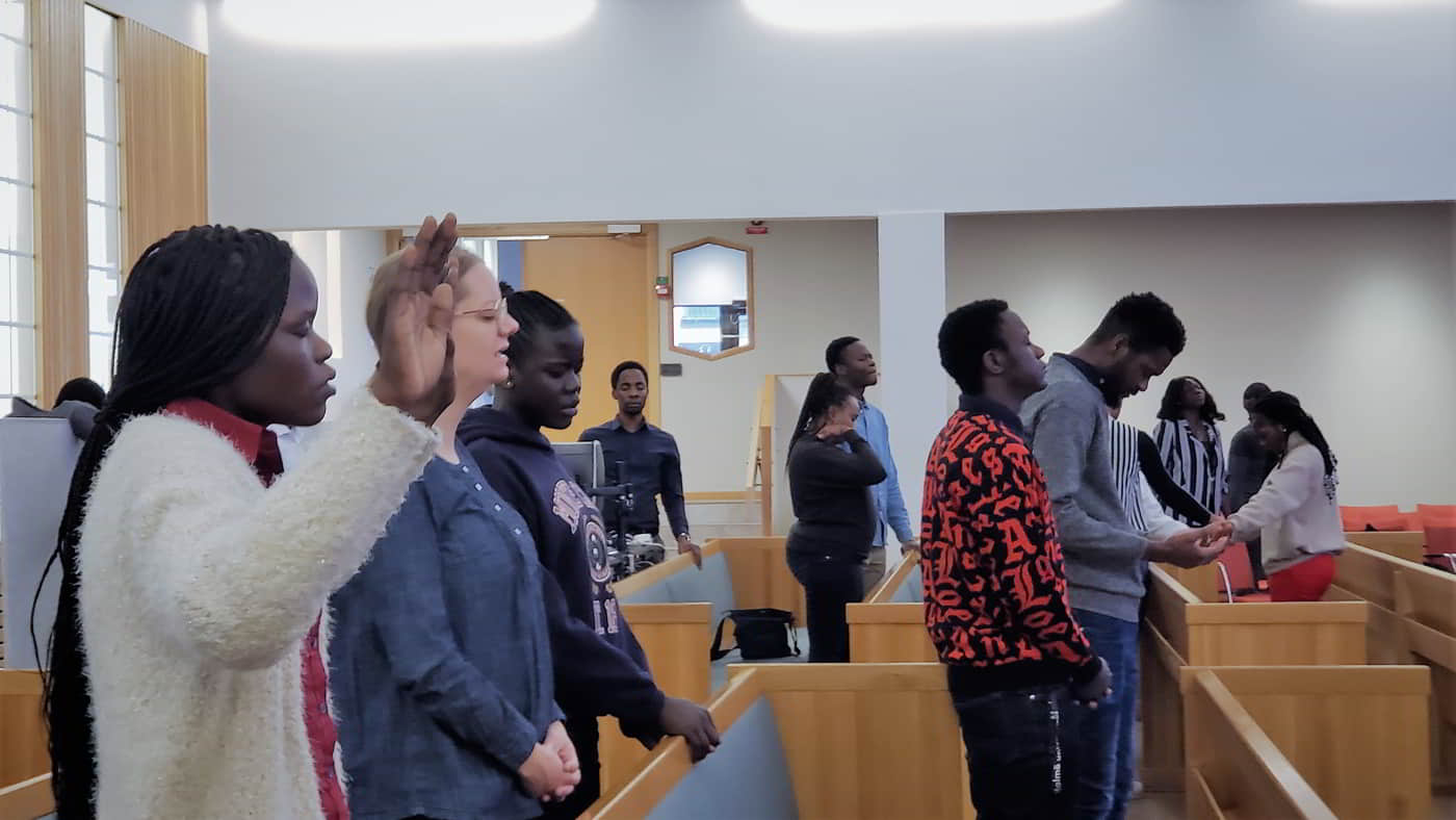 praying in church