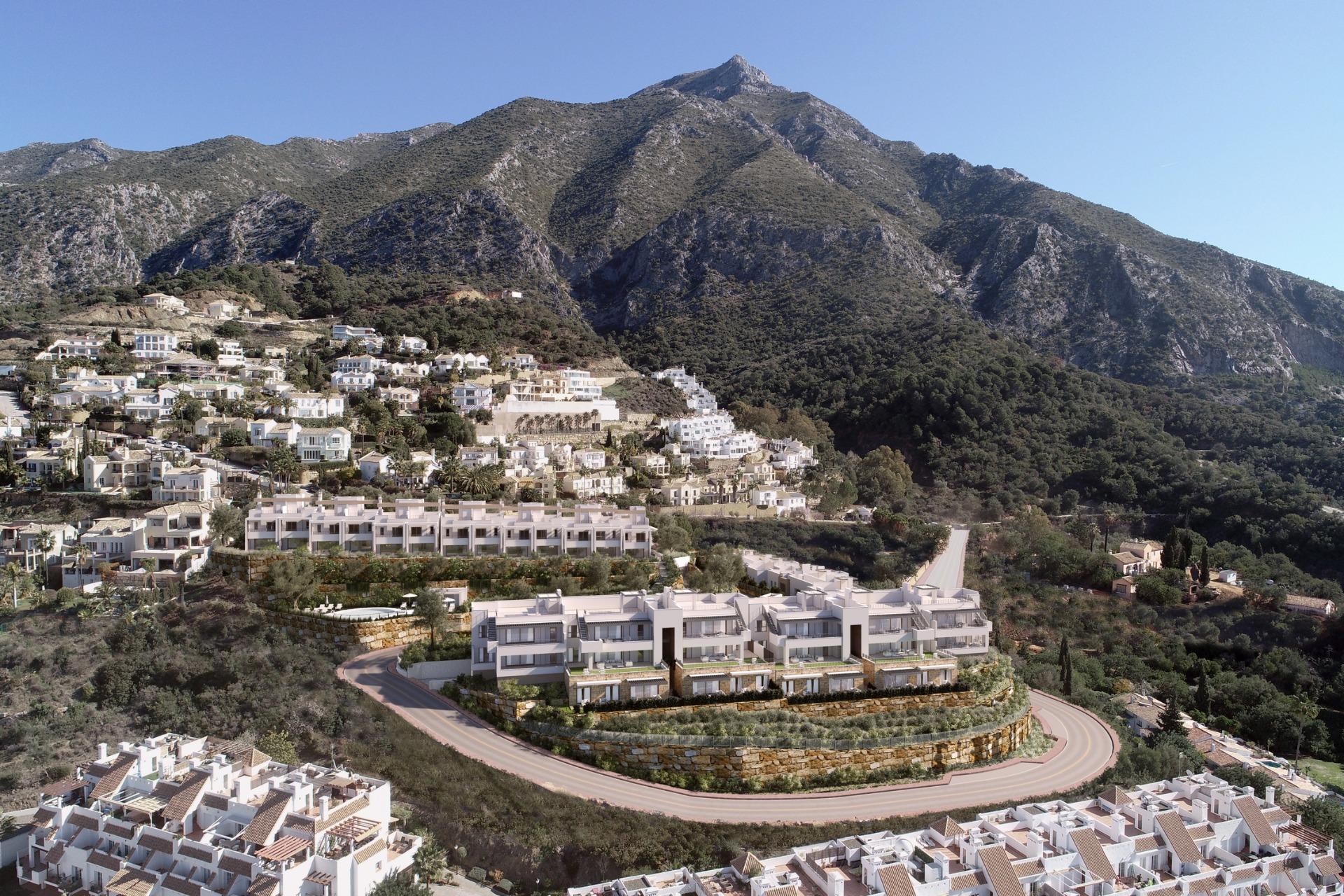 Cerros De Los Lagos