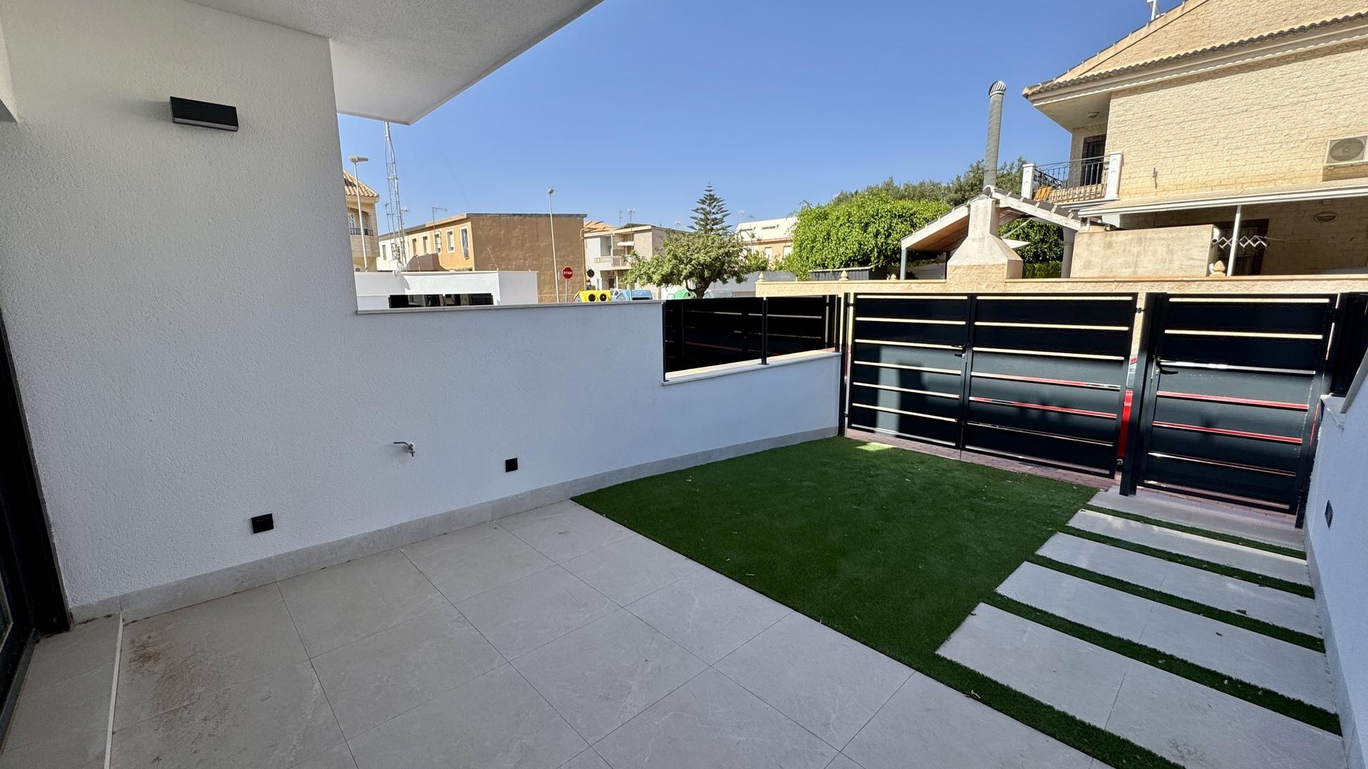low-bungalow in San Pedro del Pinatar — Ref 18379