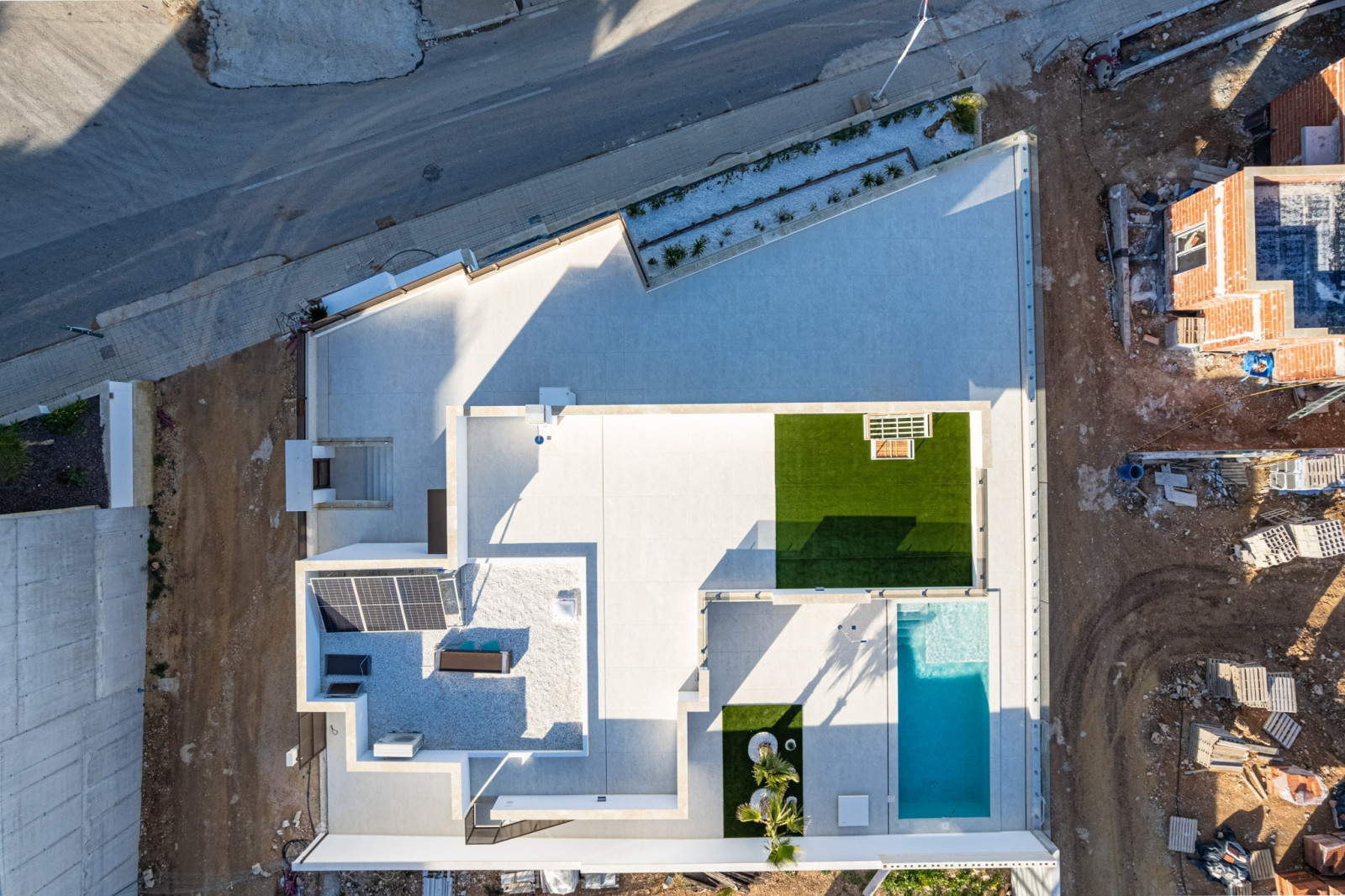 detached in Polop — Ref 17415