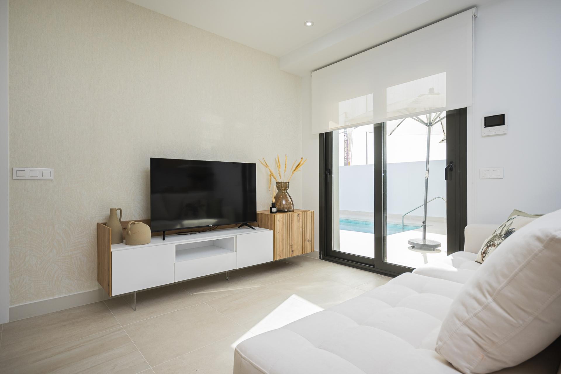 terraced in Torrevieja — Ref 36145