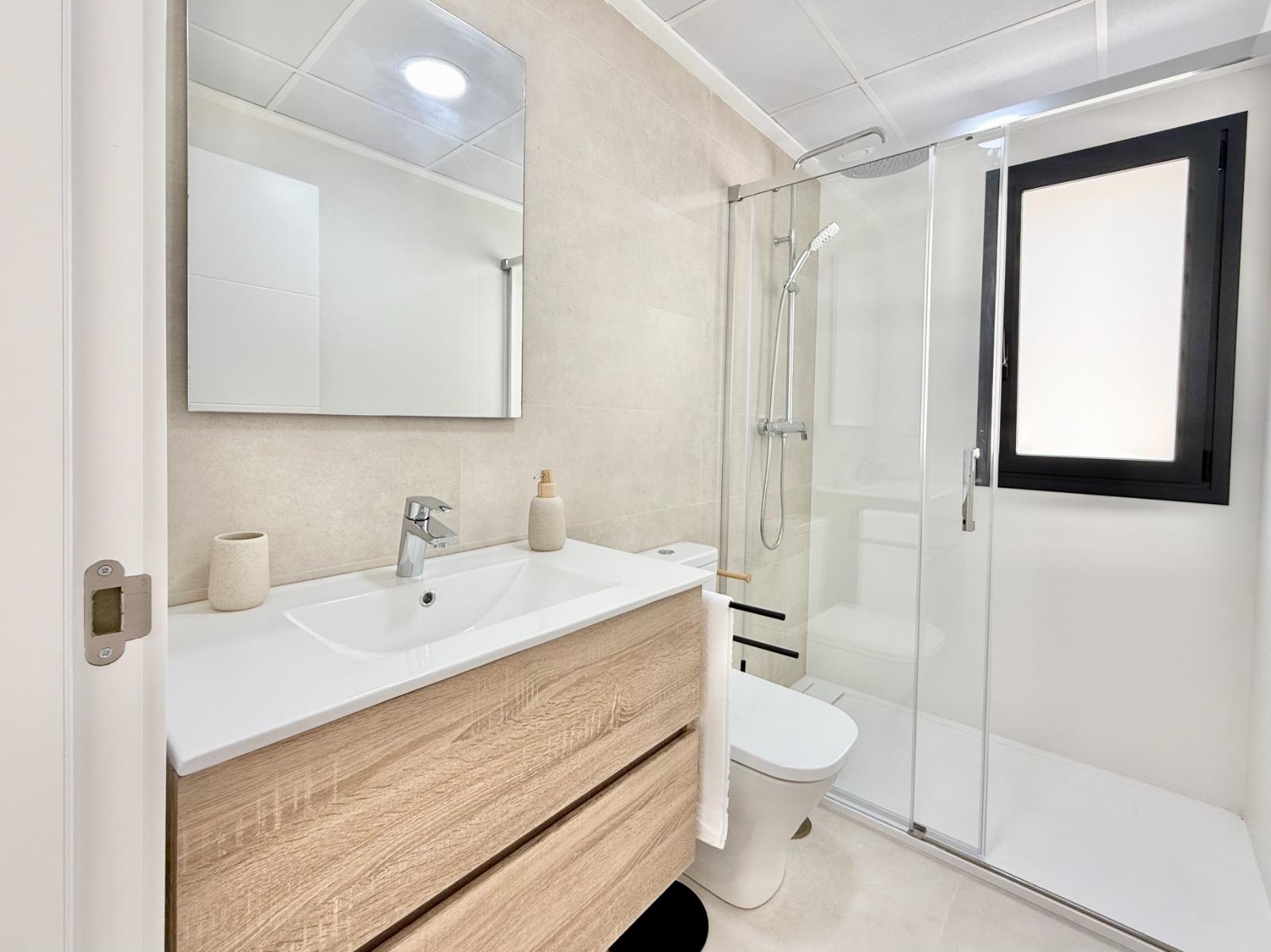 high-bungalow in Cox — Ref 28059