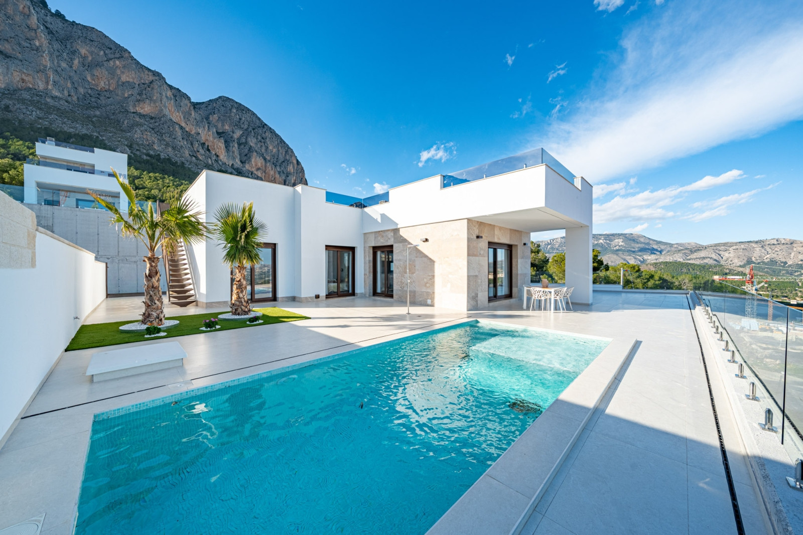 detached in Polop — Ref 17415