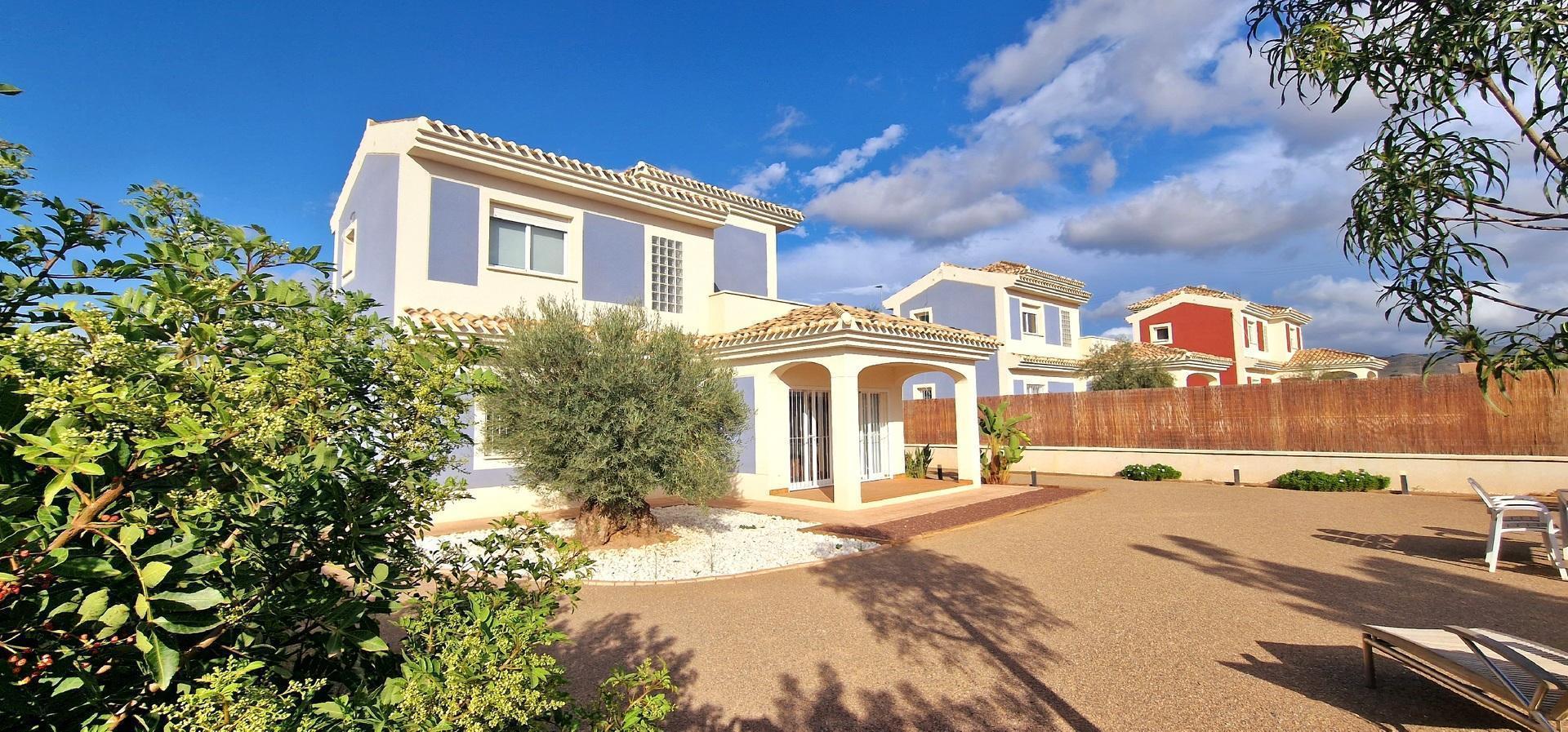 detached in Purias — Ref 17626