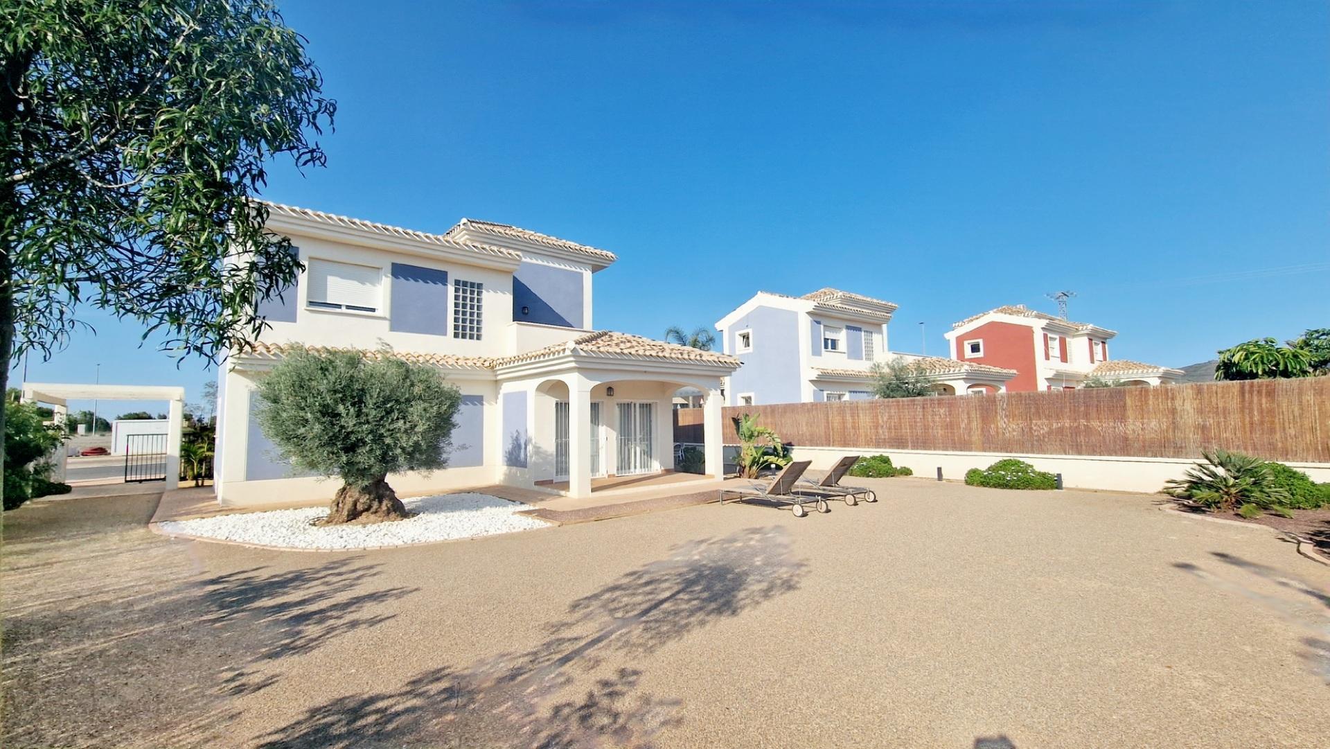 detached in Purias — Ref 17626