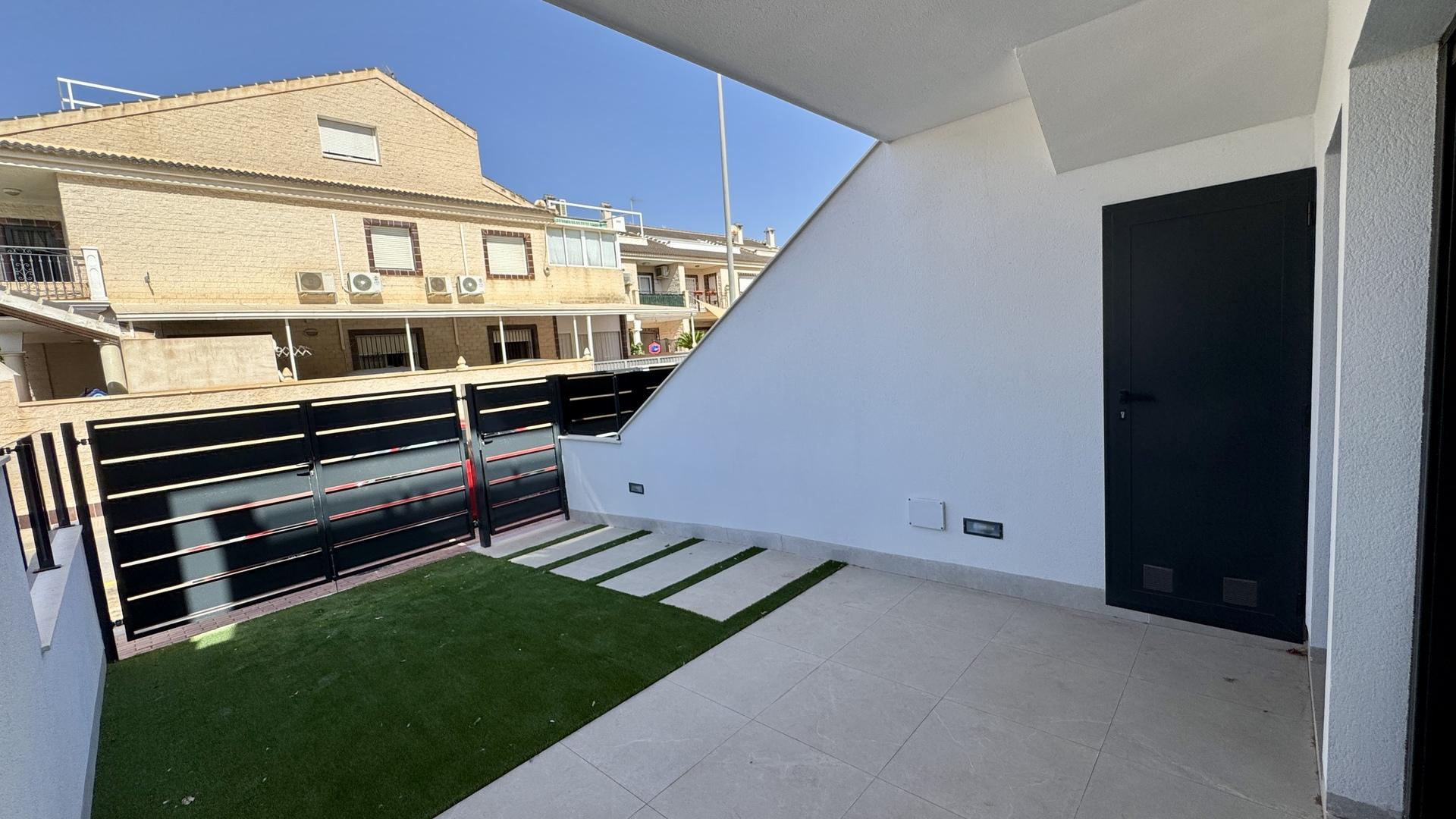 low-bungalow in San Pedro del Pinatar — Ref 18379