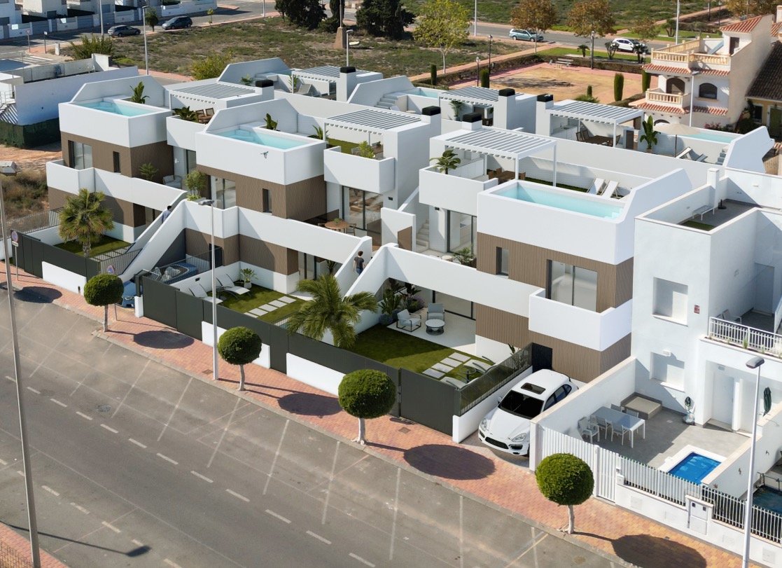 low-bungalow in San Pedro del Pinatar — Ref 25846