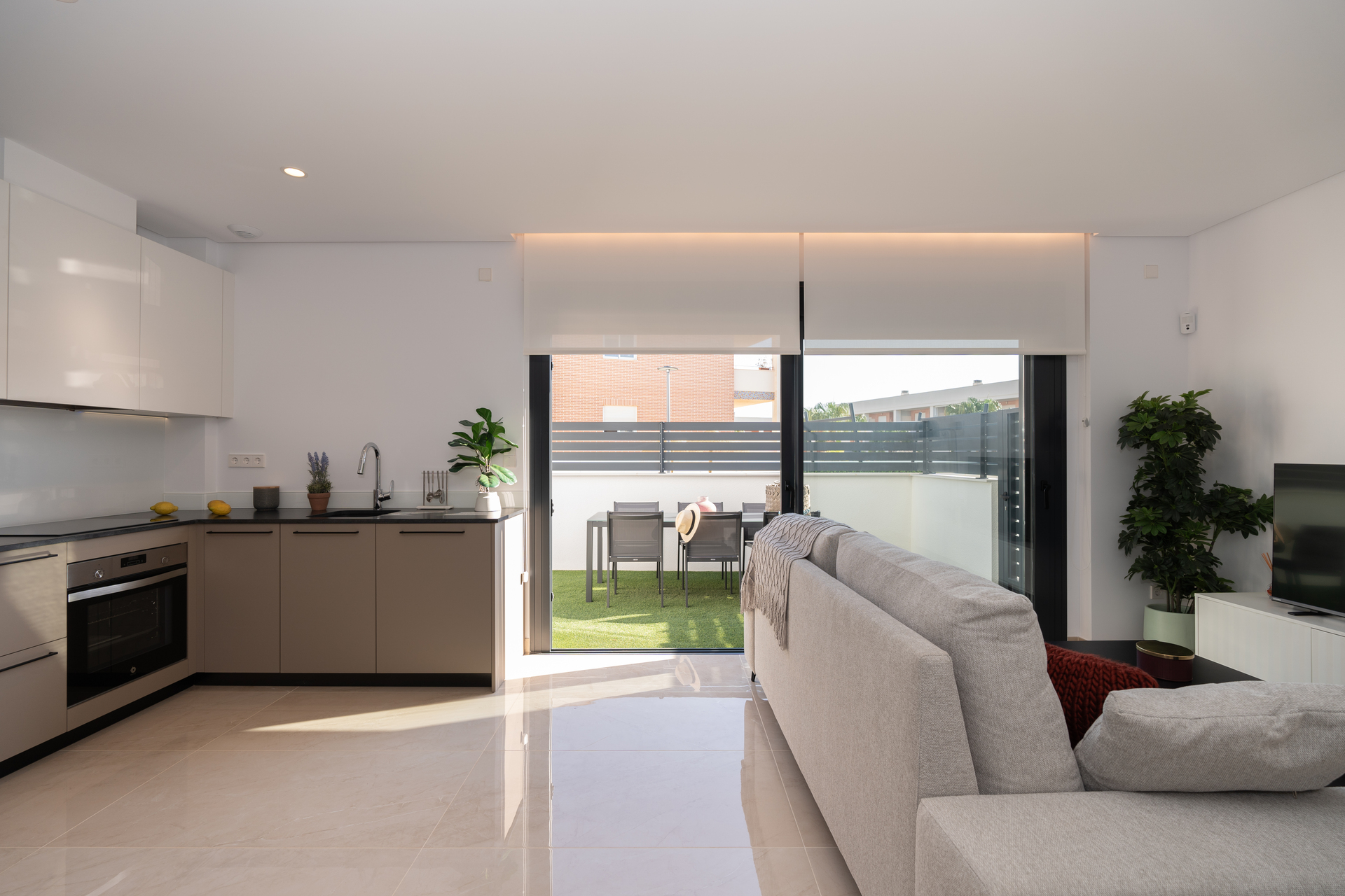 terraced in Elche — Ref 27311