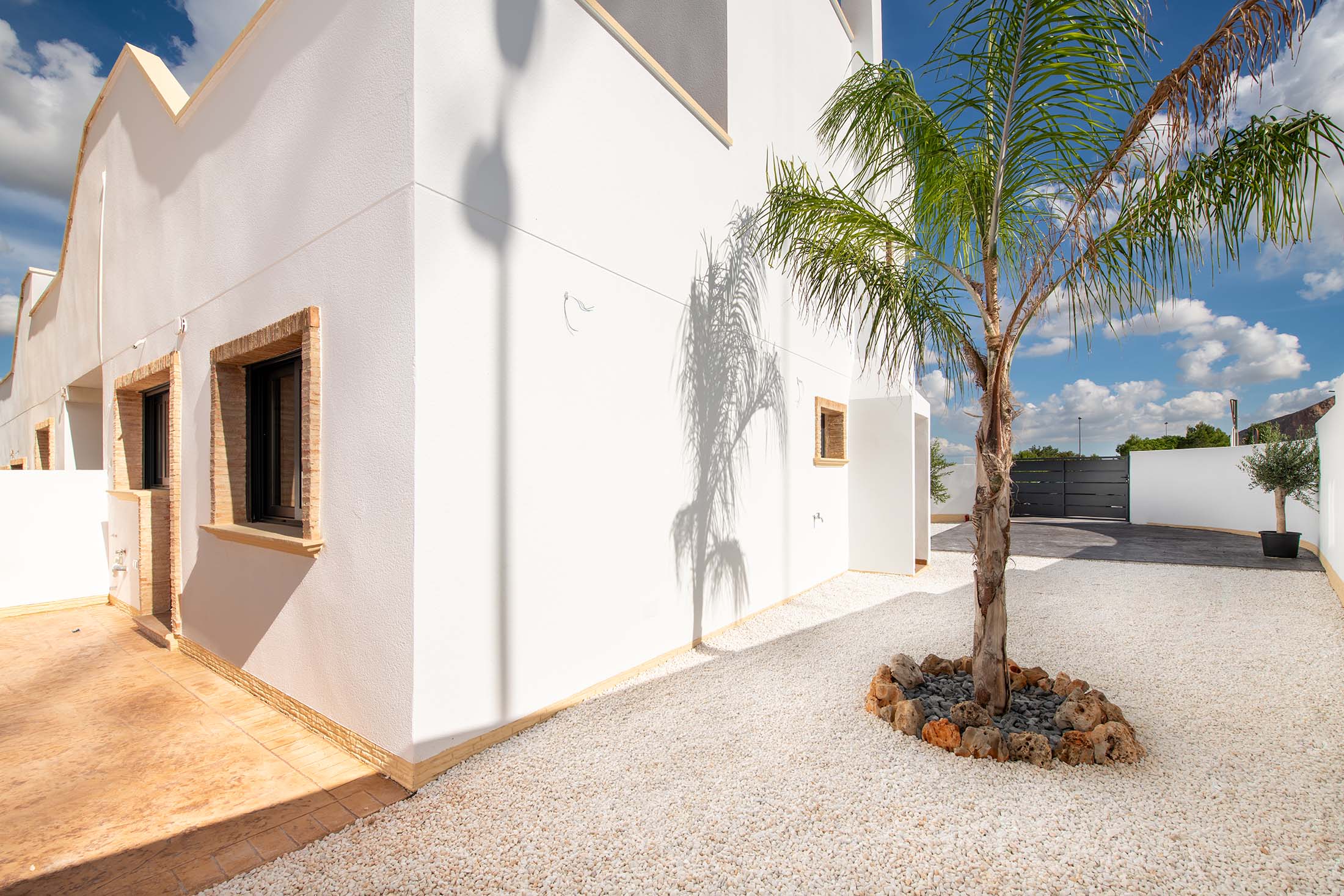 terraced in Cox — Ref 28047