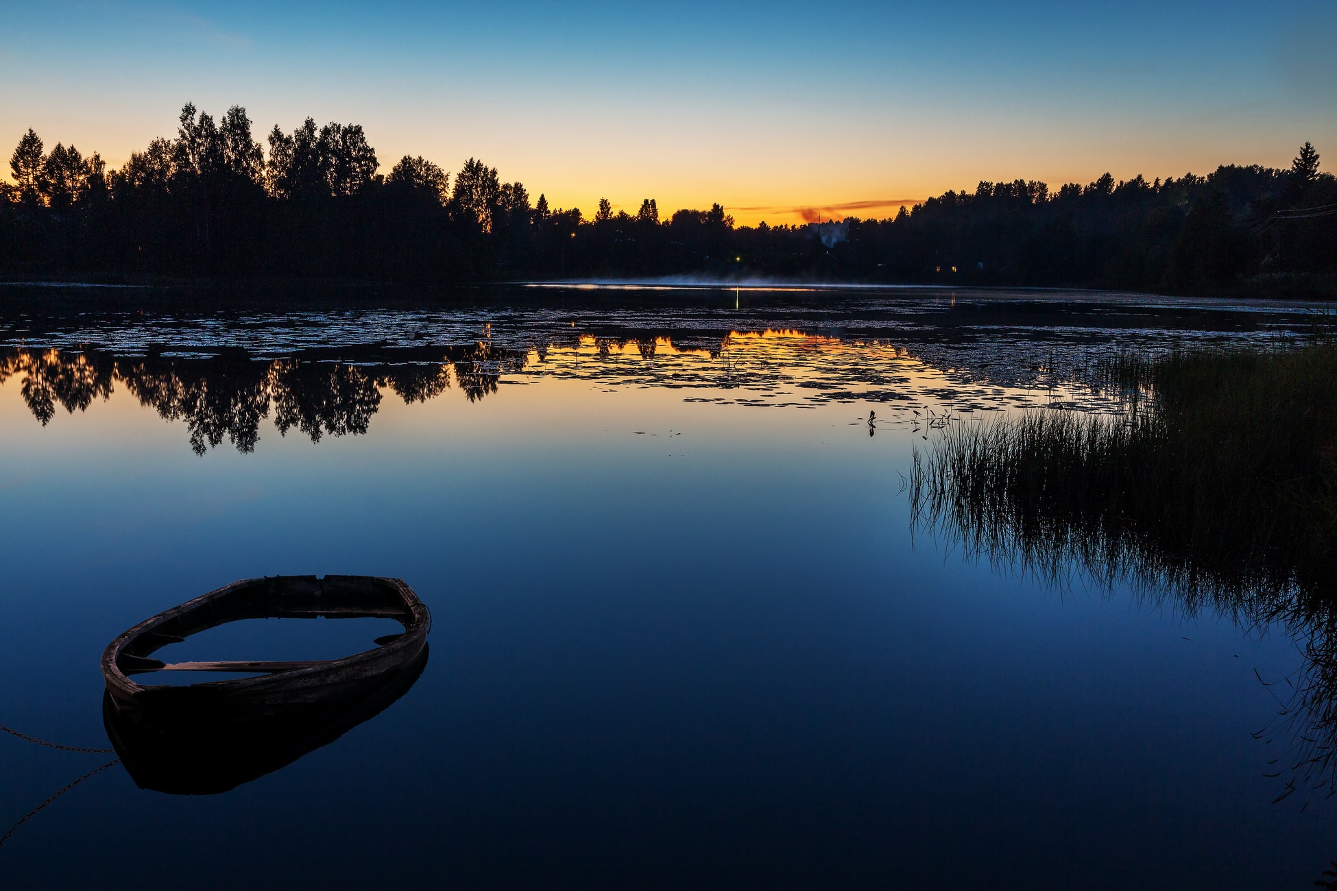 Solnedgang ved Glomma. Elverum