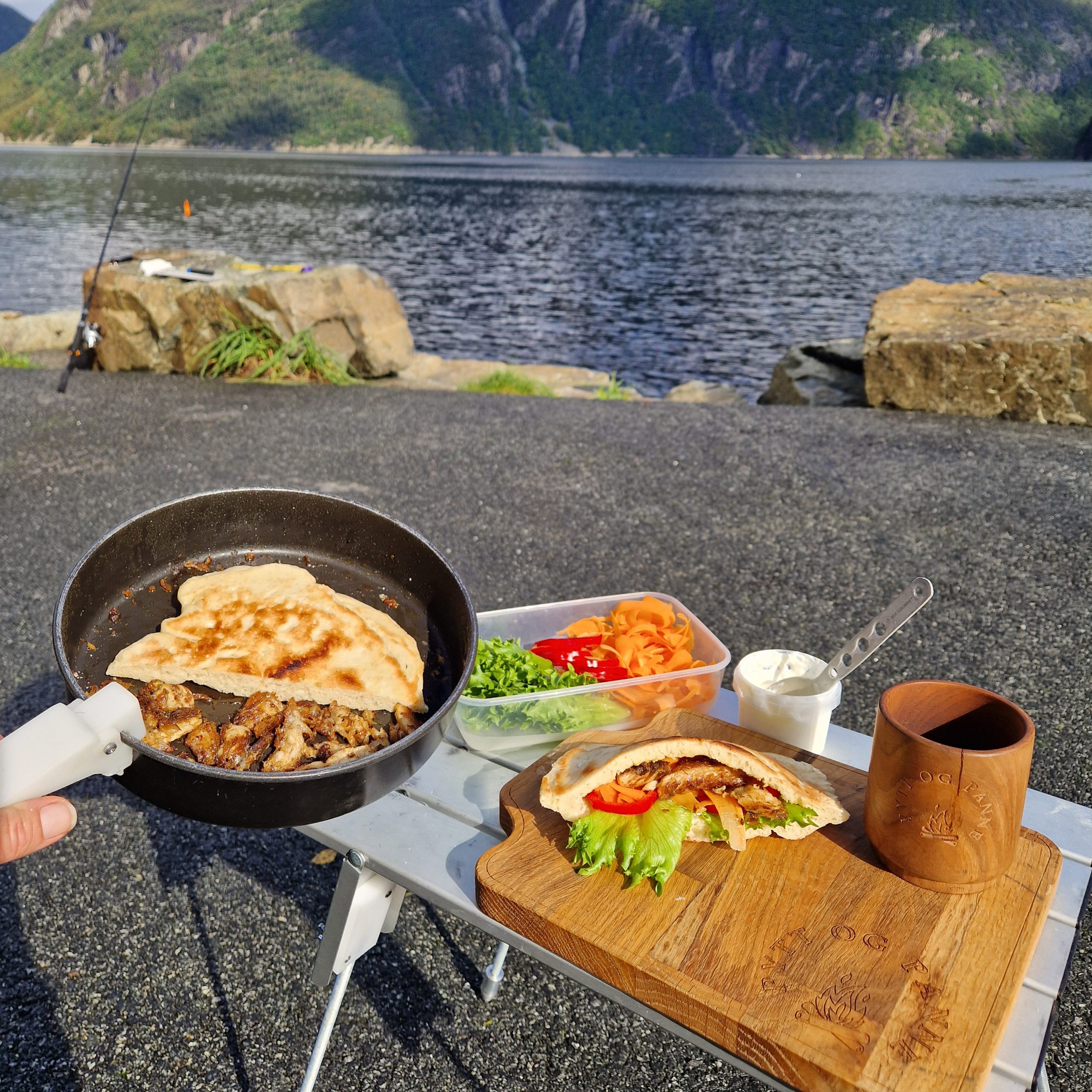 Fisk i pita. Lag mat på fisketuren