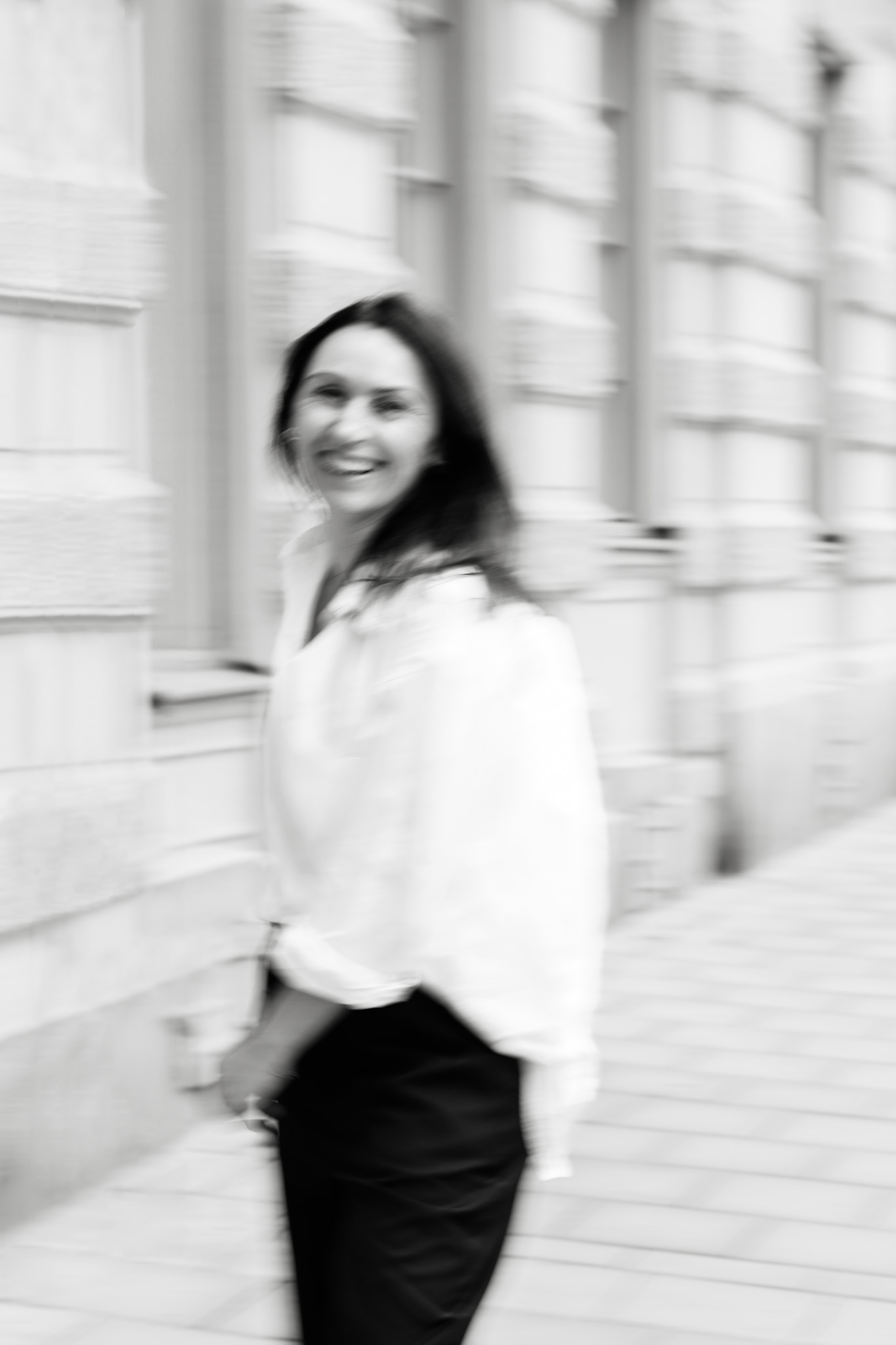 a black and white blurry brand photo of life coach in Stockholm