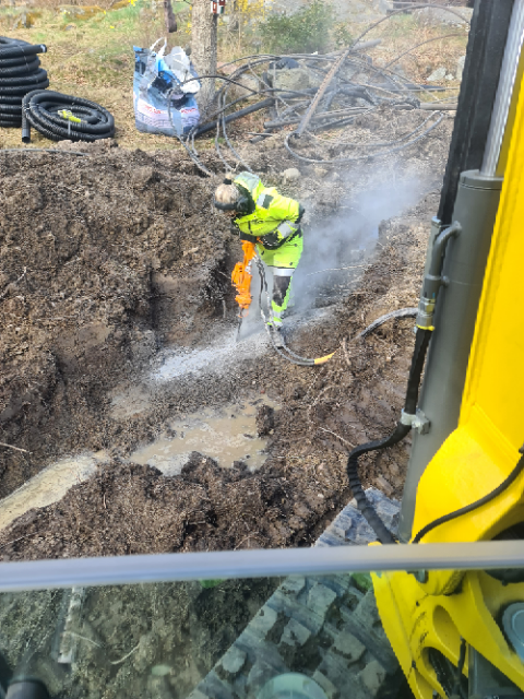 Borttagning av berg med hjälp av bergspräckning