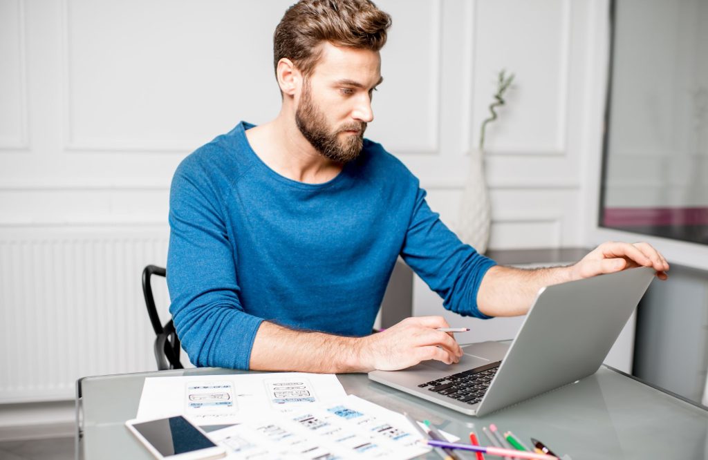 L’expérience utilisateur UX compte énormément. Elle doit couvrir l'utilité, la simplicité et la confiance.