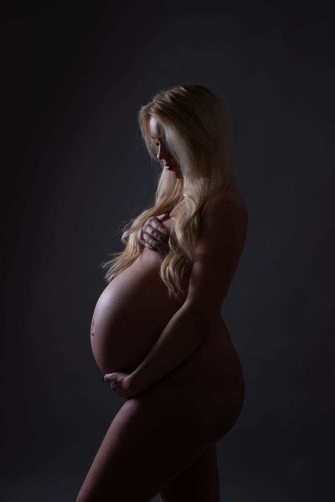gravidfotografering, gravidfotograf, gravid, mamma, studiofoto
